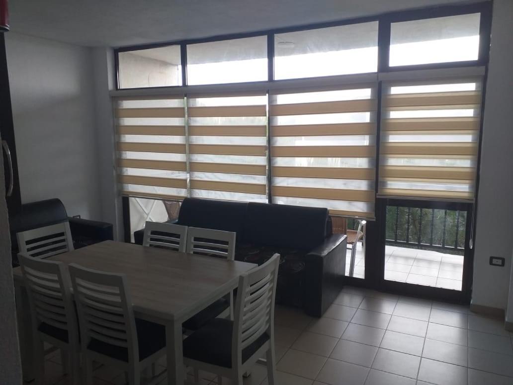 Apartmán Flat Ergli Velipojë Exteriér fotografie